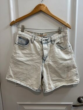 Levi's Light Wash Denim High Baggy Jeans - White/Light Blue